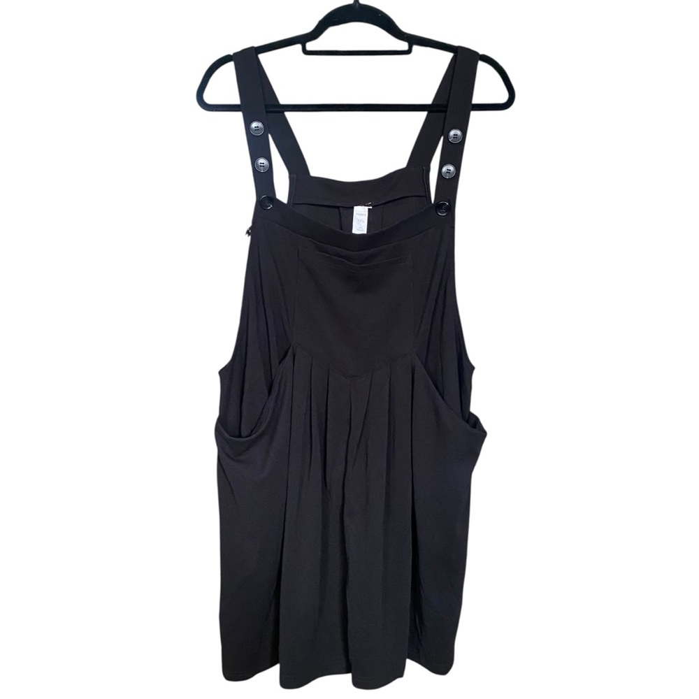 HALARA Black Pinafore Shorts Romper